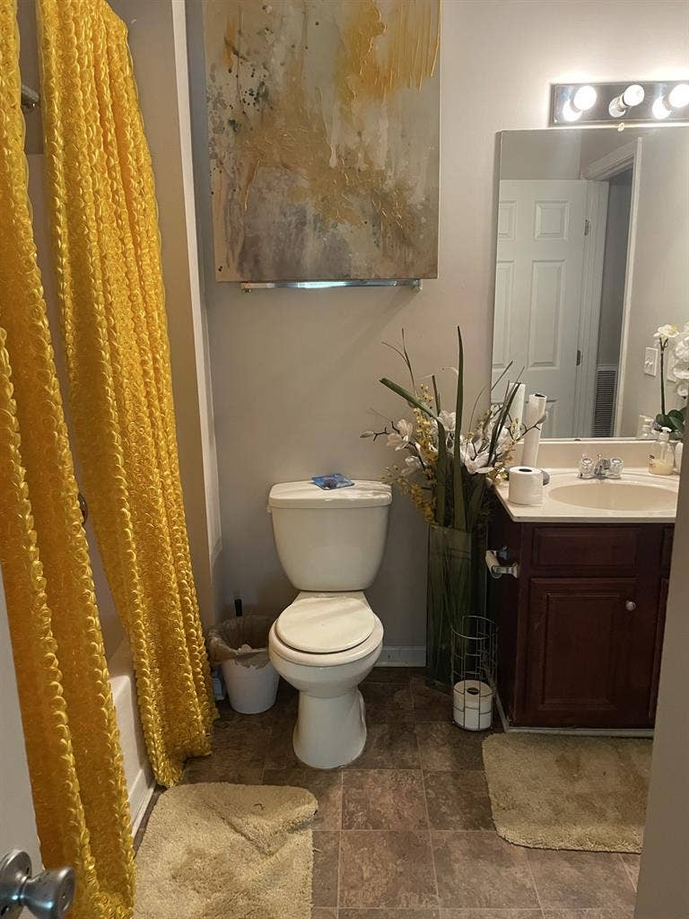 Furnished Room 1200