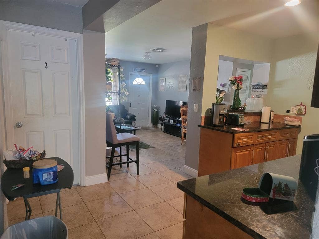 Shared room for rent