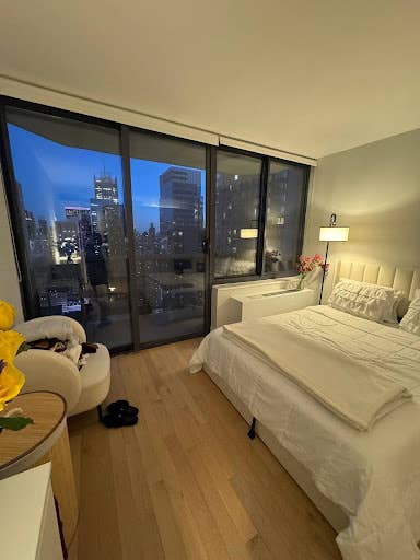 Beautiful Midtown Views for You