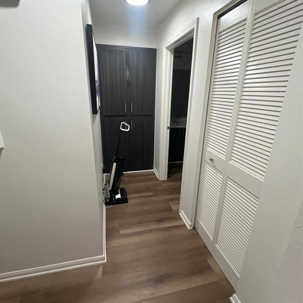 Spacious Bedroom & Bathroom MDR