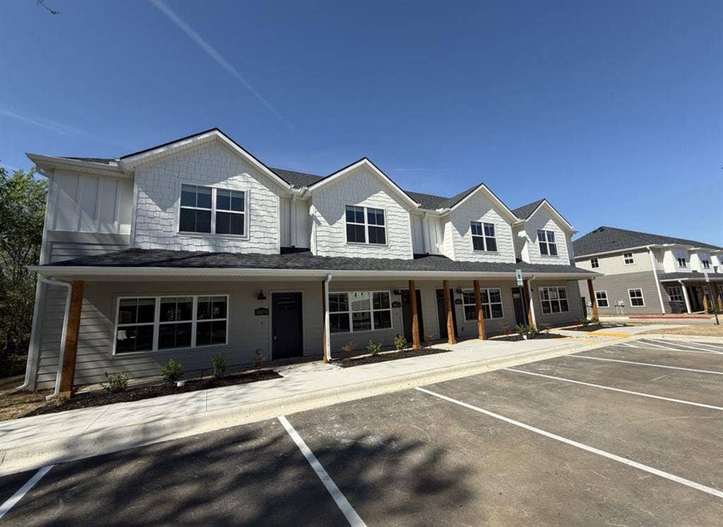 2 bedroom townhome
