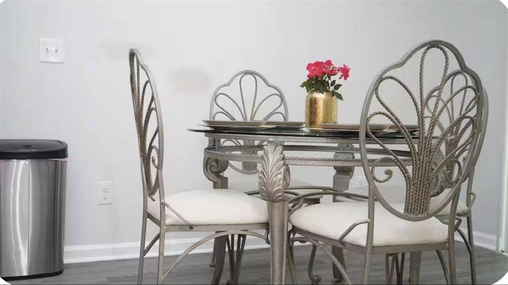 Furnished room for rent