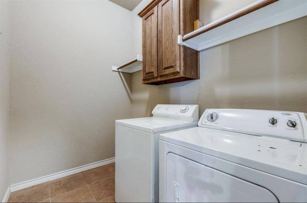 Private bedroom & bathroom