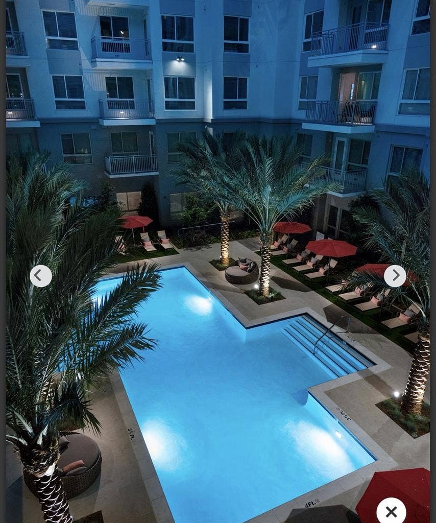 LEASE TAKEOVER AVAILABLE