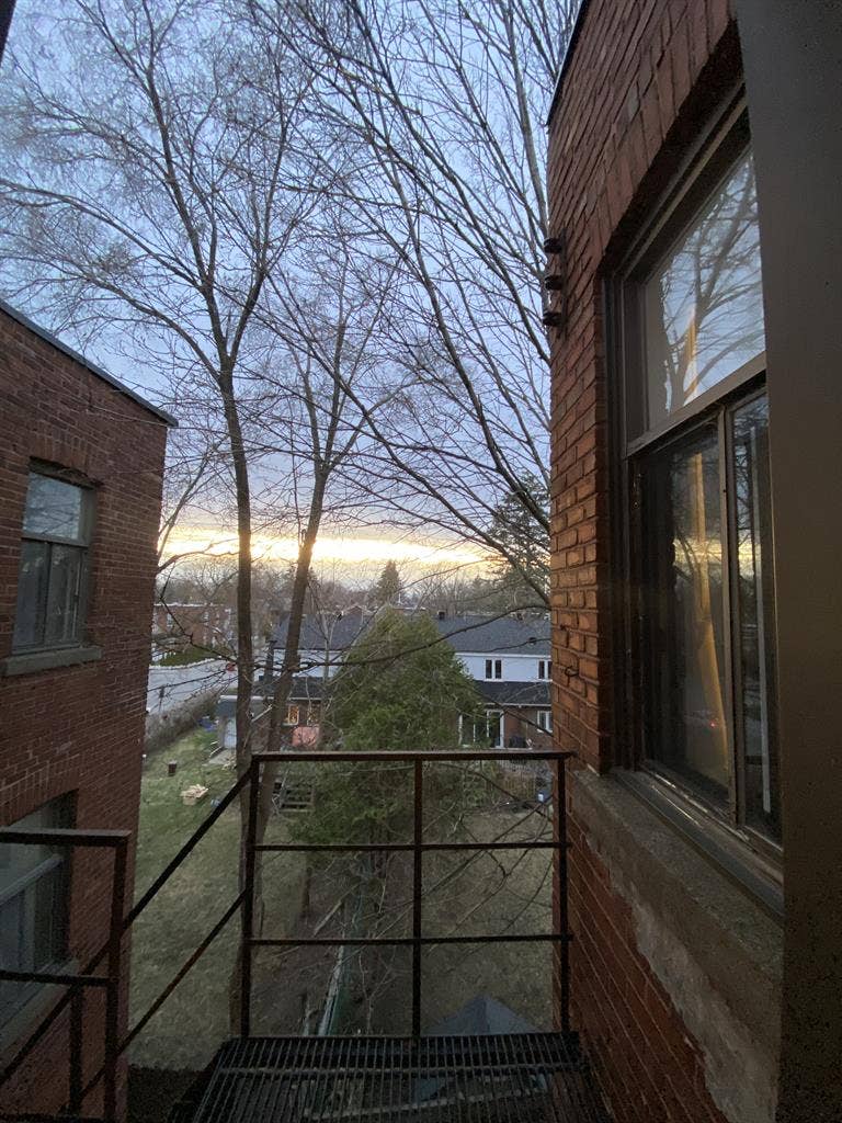 Room for rent 3bedroom 1bathroom