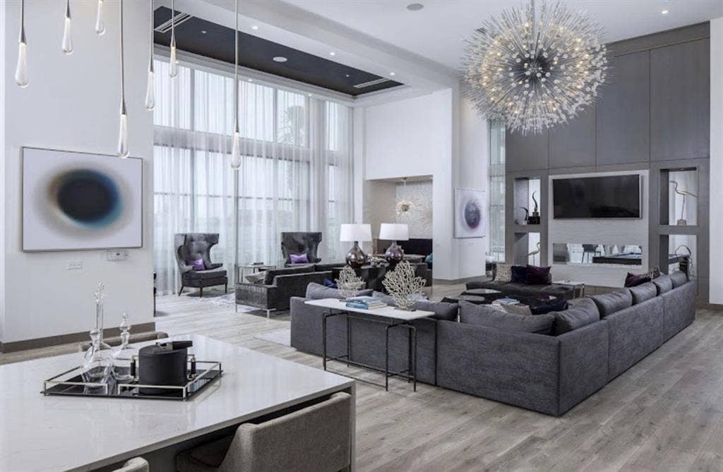 Luxury Riverfront Apartment