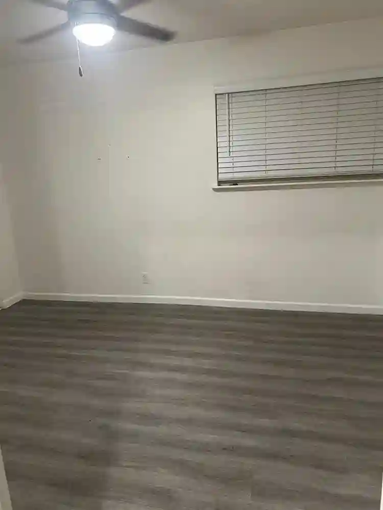 Room in UTC