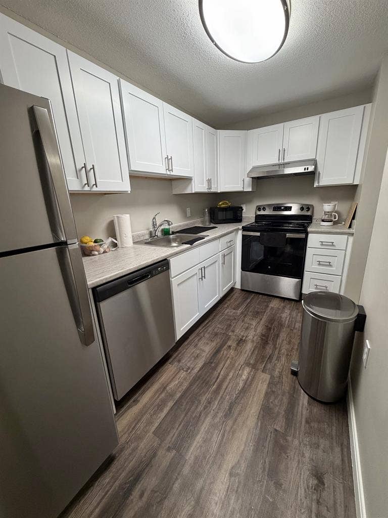 1 Spacious room