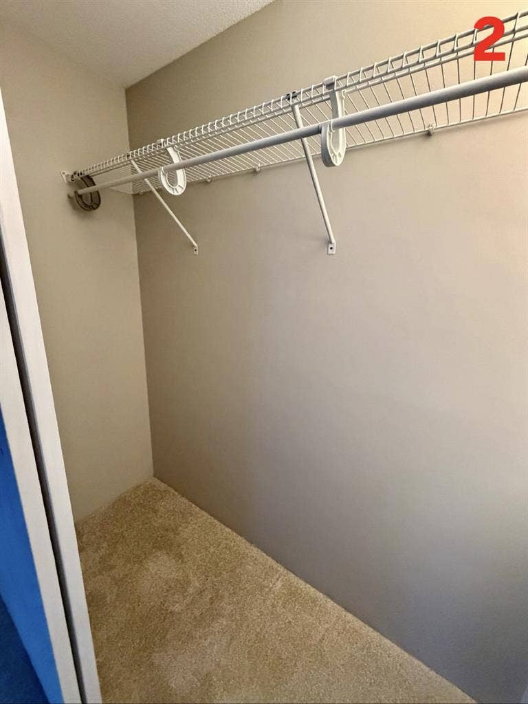 1 Spacious room