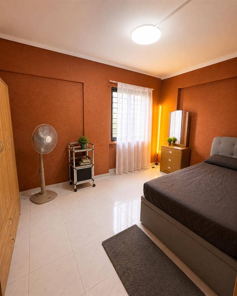 Room for rent in Singapore