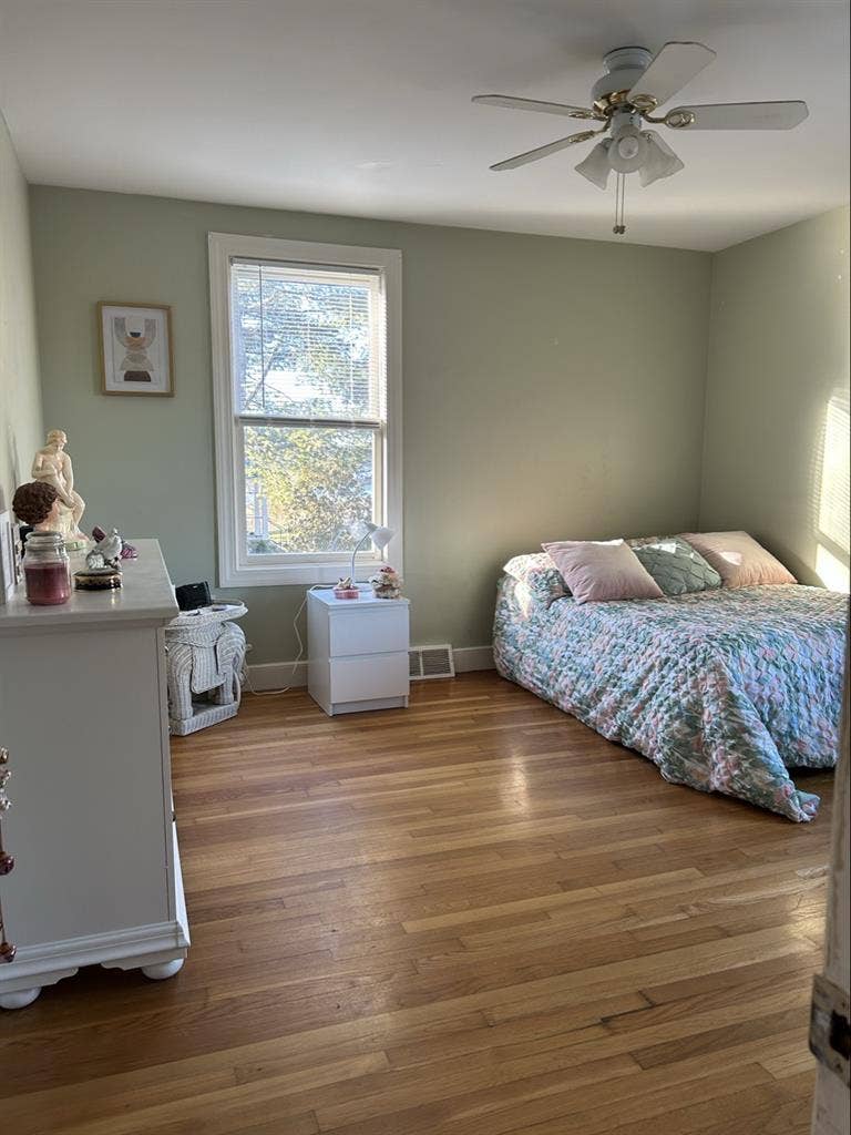 Private room/ shared living space