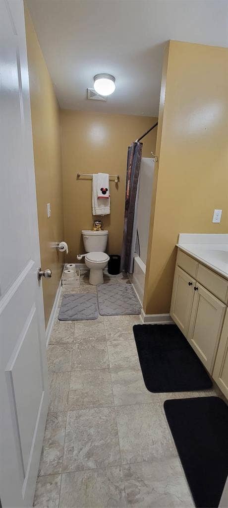 Spacious, private room