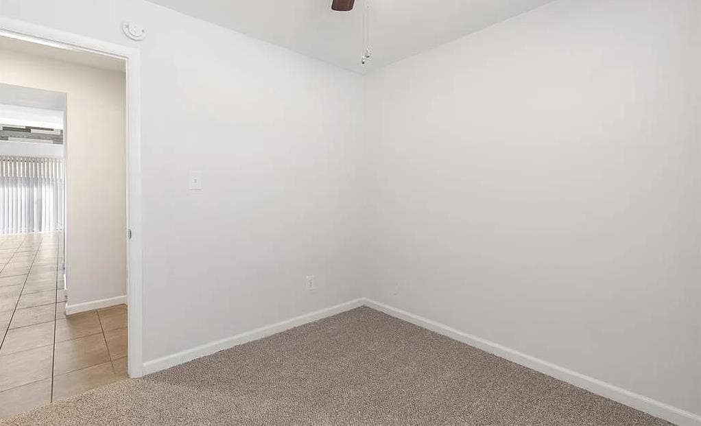 Female only All inclusive Rooms