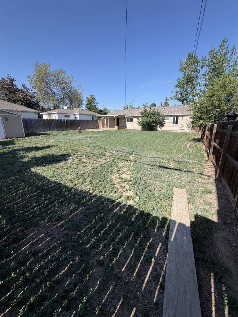 Roommate in Aurora needed!
