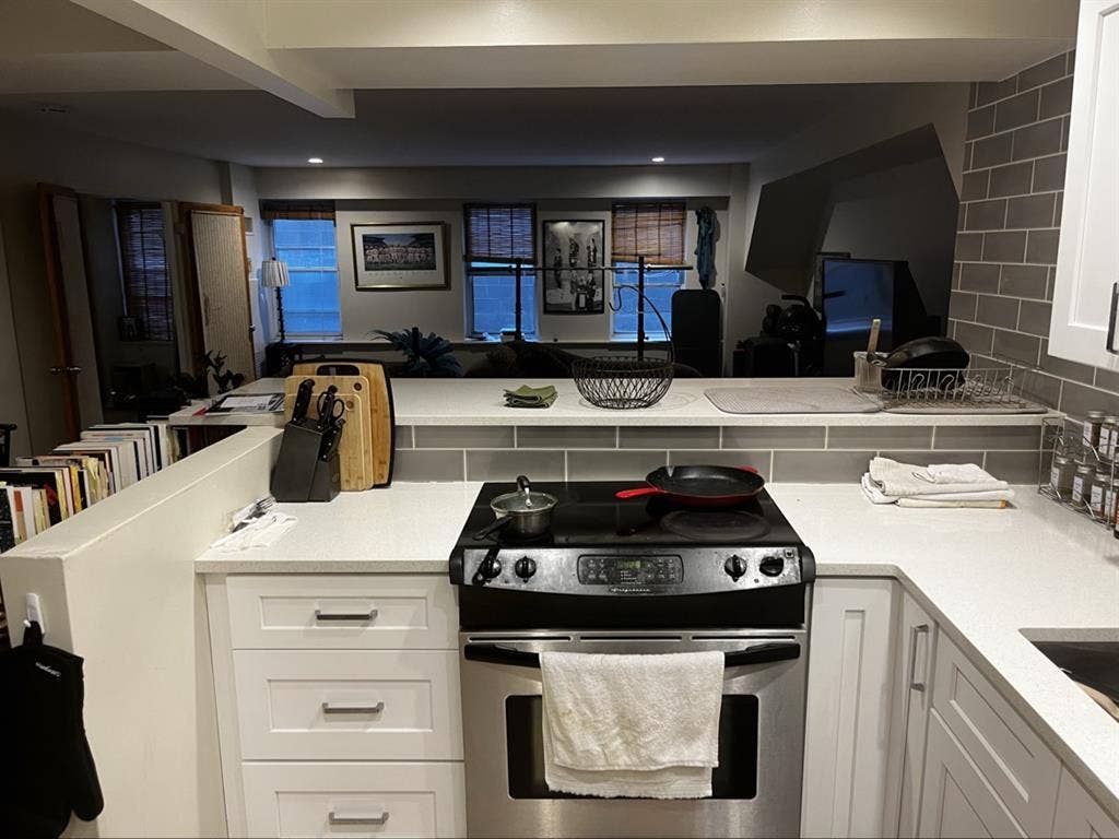 South Loop Condo w/ Amenities