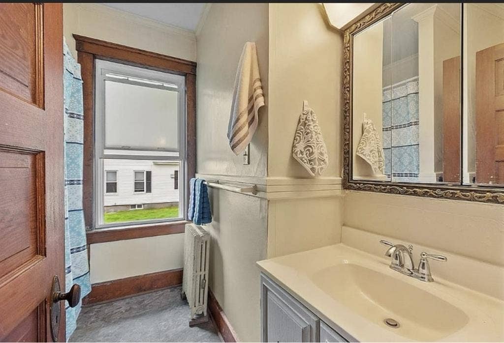 Room available AUGUST 1st 2026