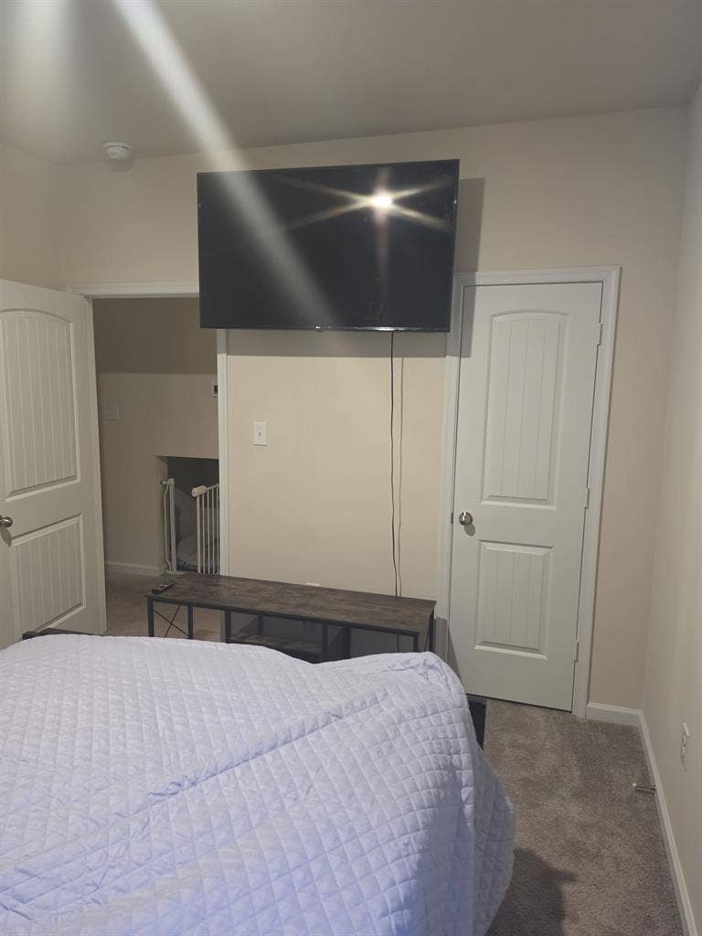 Room for rent in henrico area
