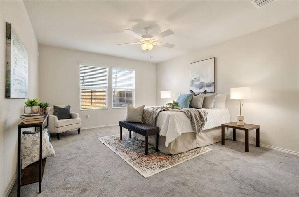 Furnished private bedroom available