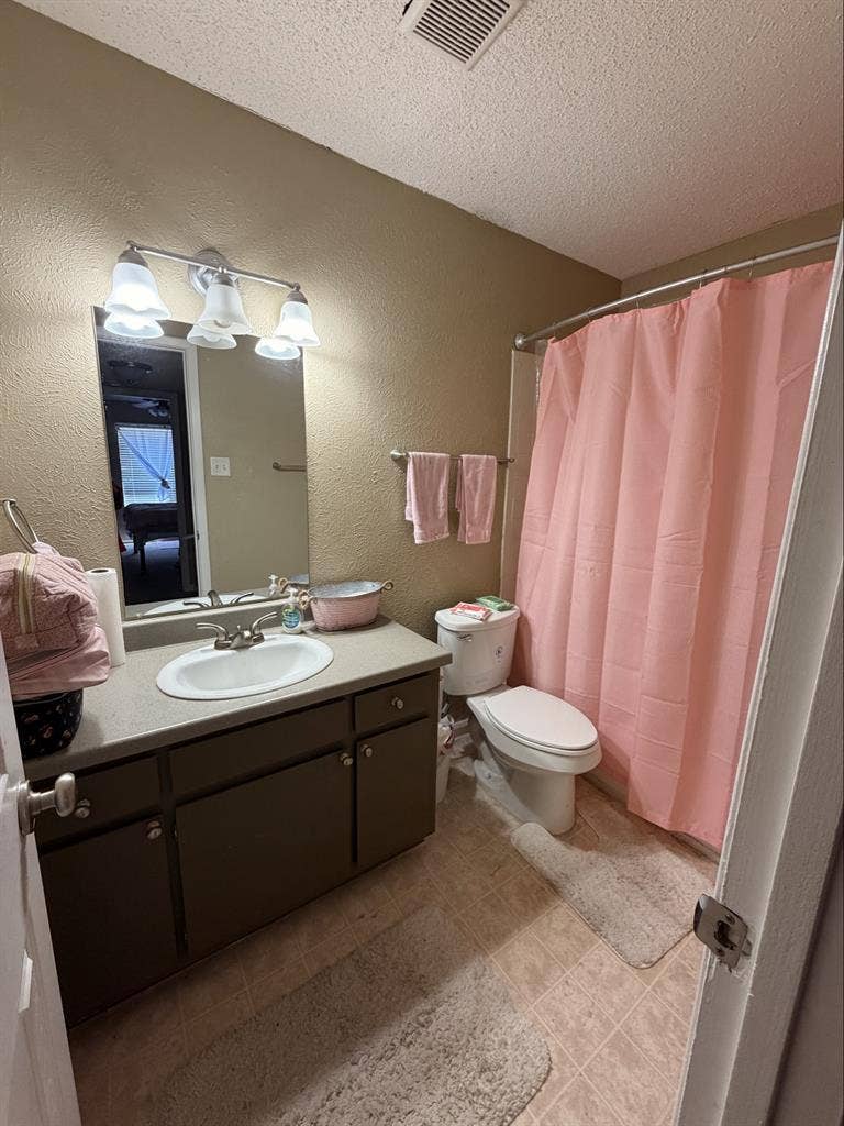 Searching for a roommate