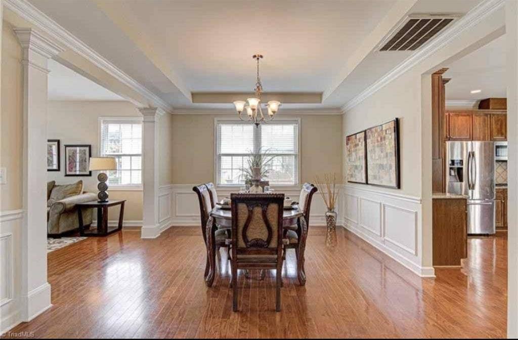 Furnished private bedroom available