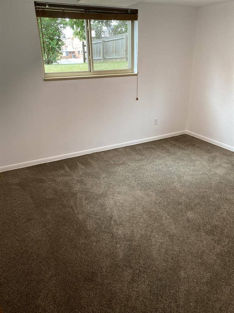 2BR and 1bath in split level