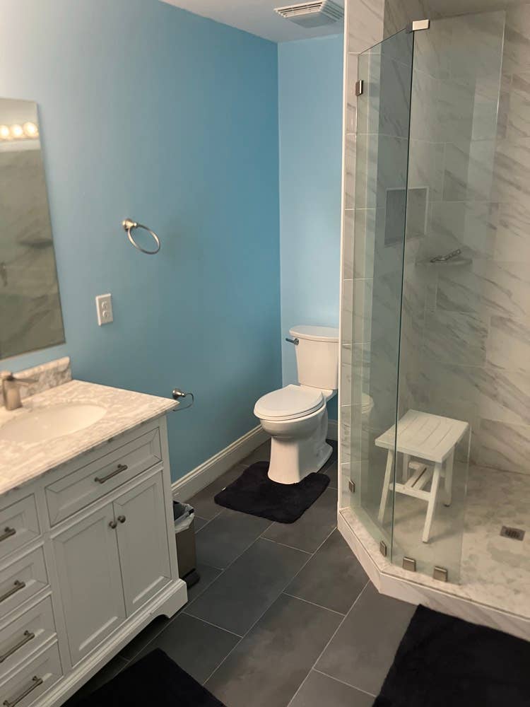 1 Roommate wanted