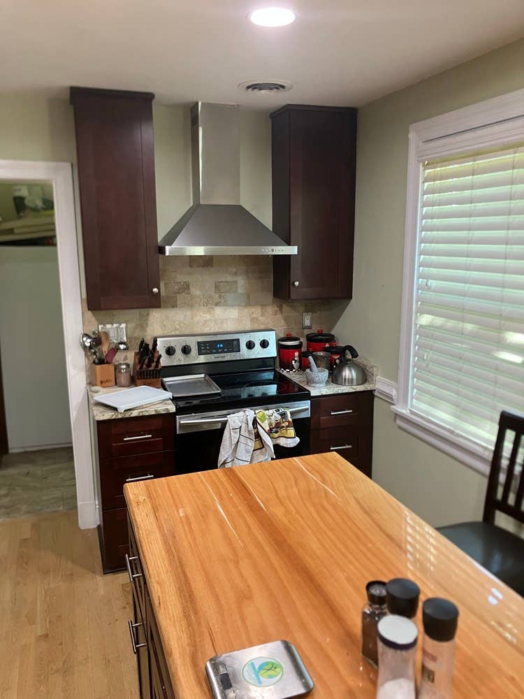 1 Roommate wanted