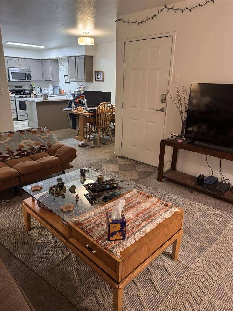 Private Bedroom for $1000/mo