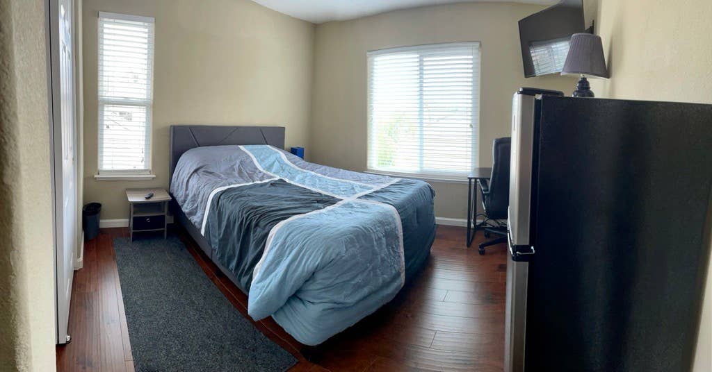 Furnished Bedroom-2nd Flr - 8/15/26