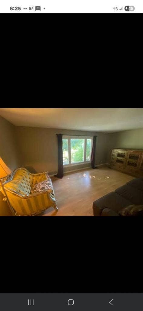 Large Room for Rent