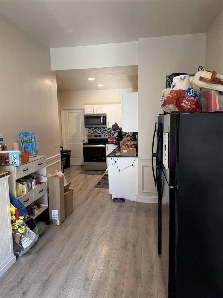 2 rooms in 5 bed/5 bath near Temple