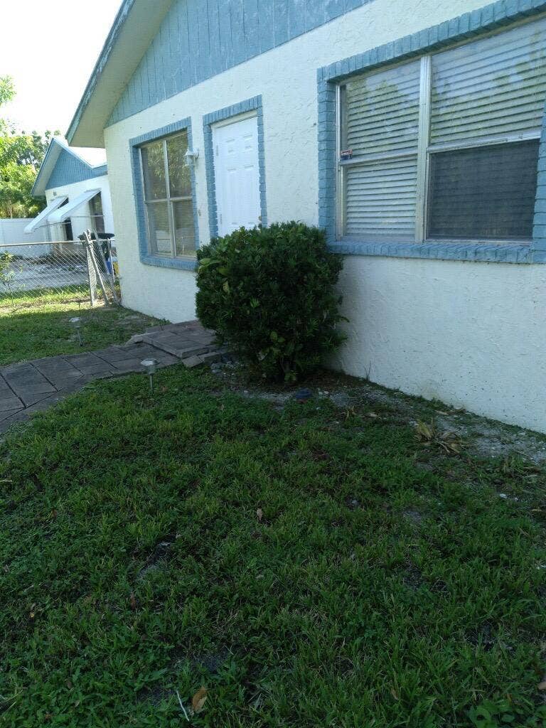 Boca Raton room w/ private bathroom