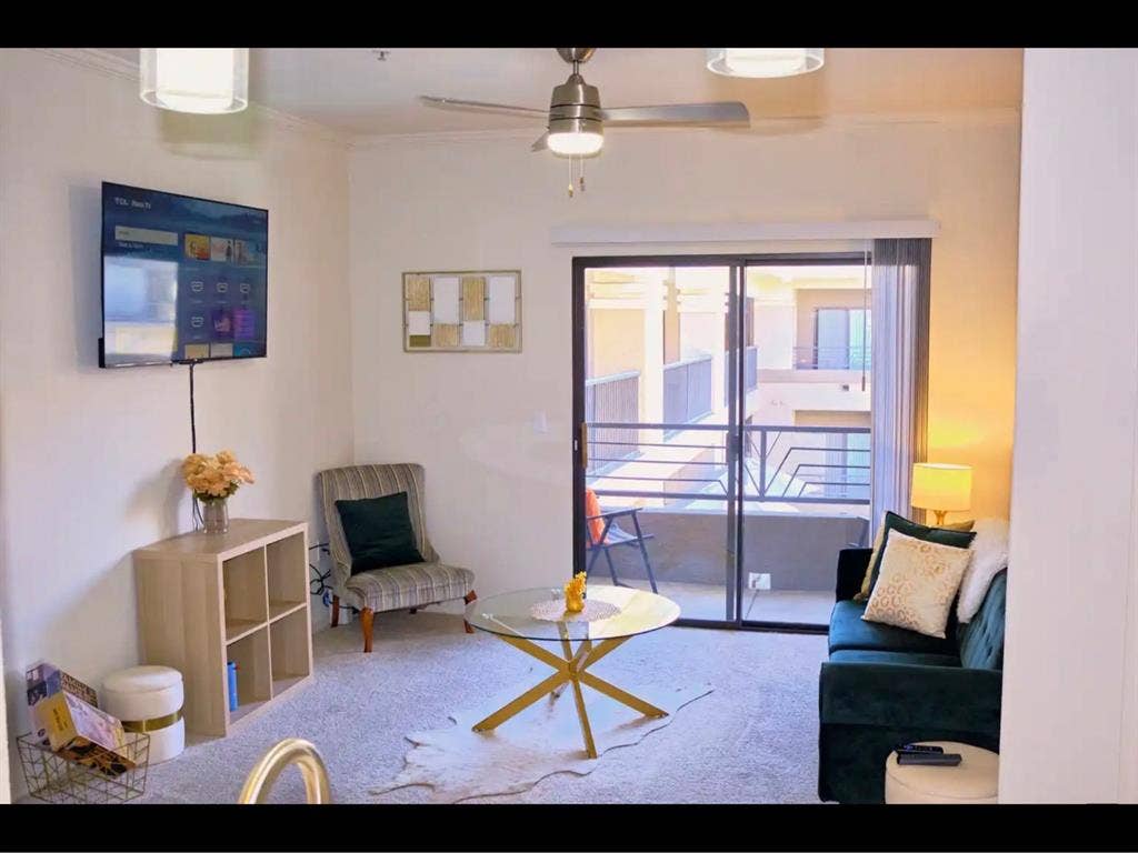 Downtown prime location Resort Life