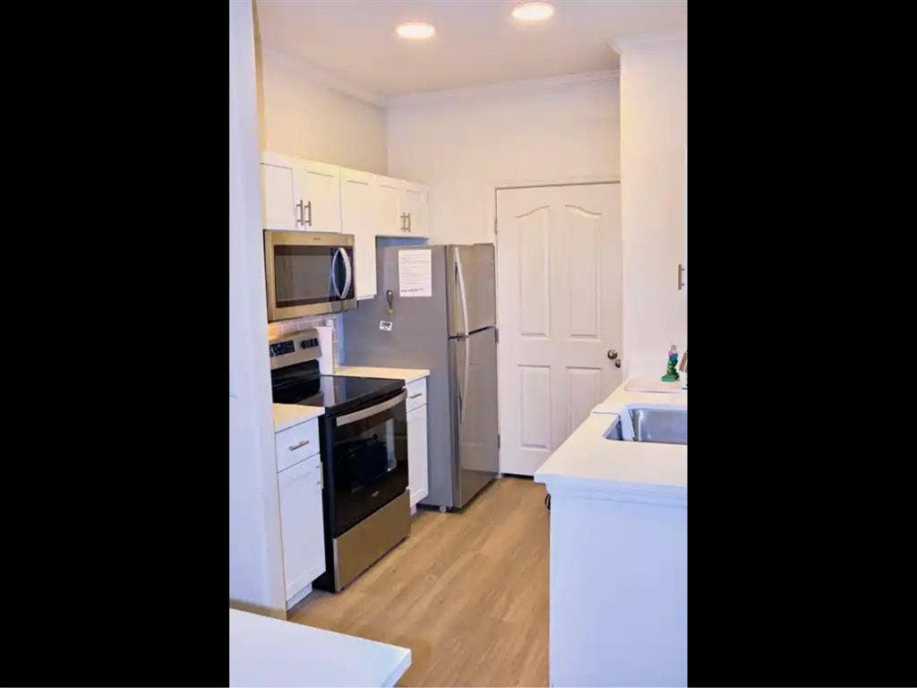 Downtown prime location Resort Life