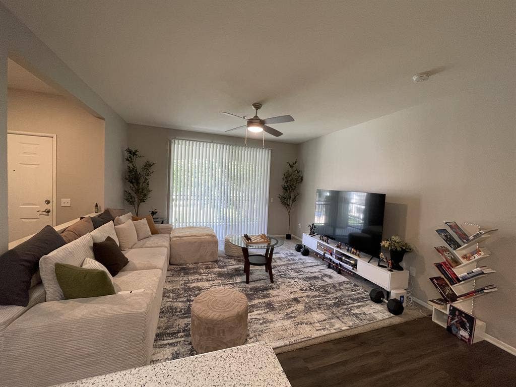 Furnished Room w/ Private Bath