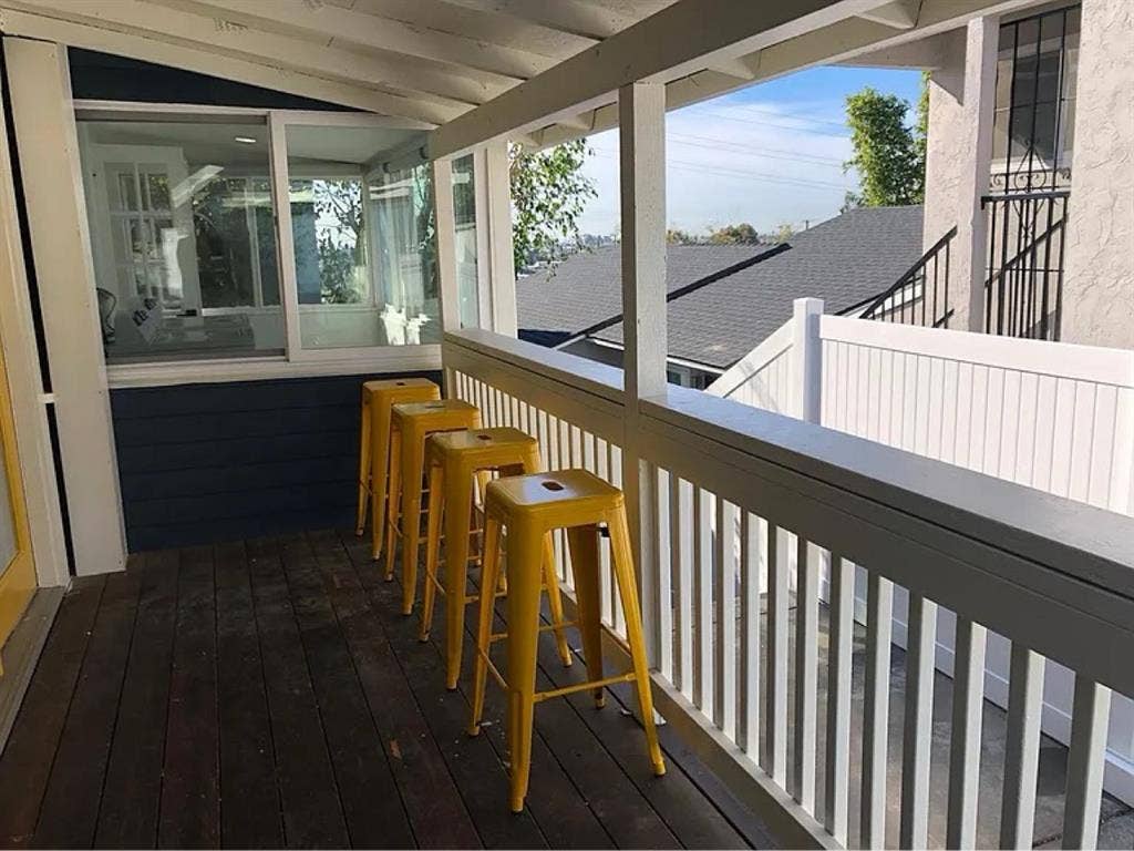 Roommate to join 3 bed house