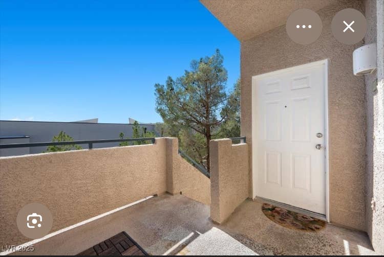 Female Roommate Wanted!