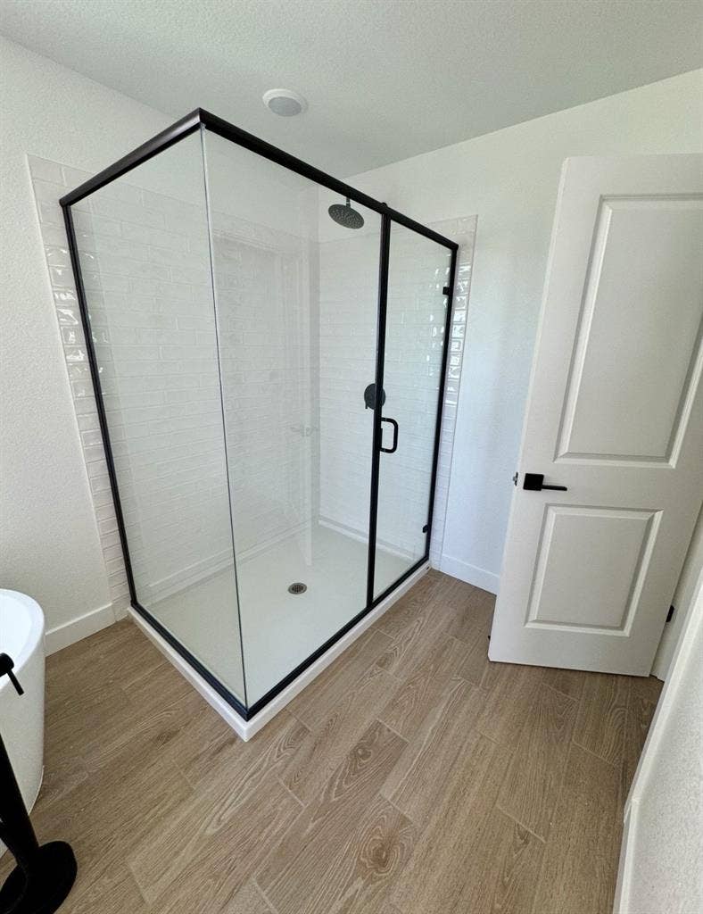 Master Bedroom Bathroom Private