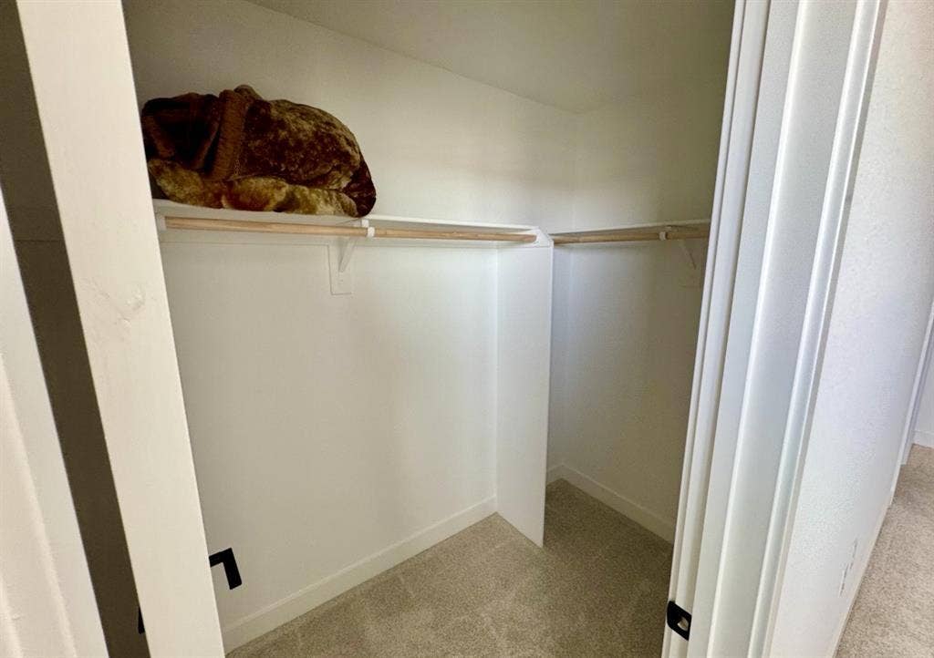 Master Bedroom Bathroom Private