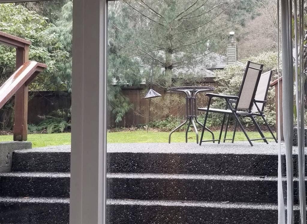 Summer Sublet Available