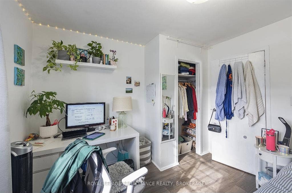 SUBLET: JUNE 1ST - AUGUST 25TH