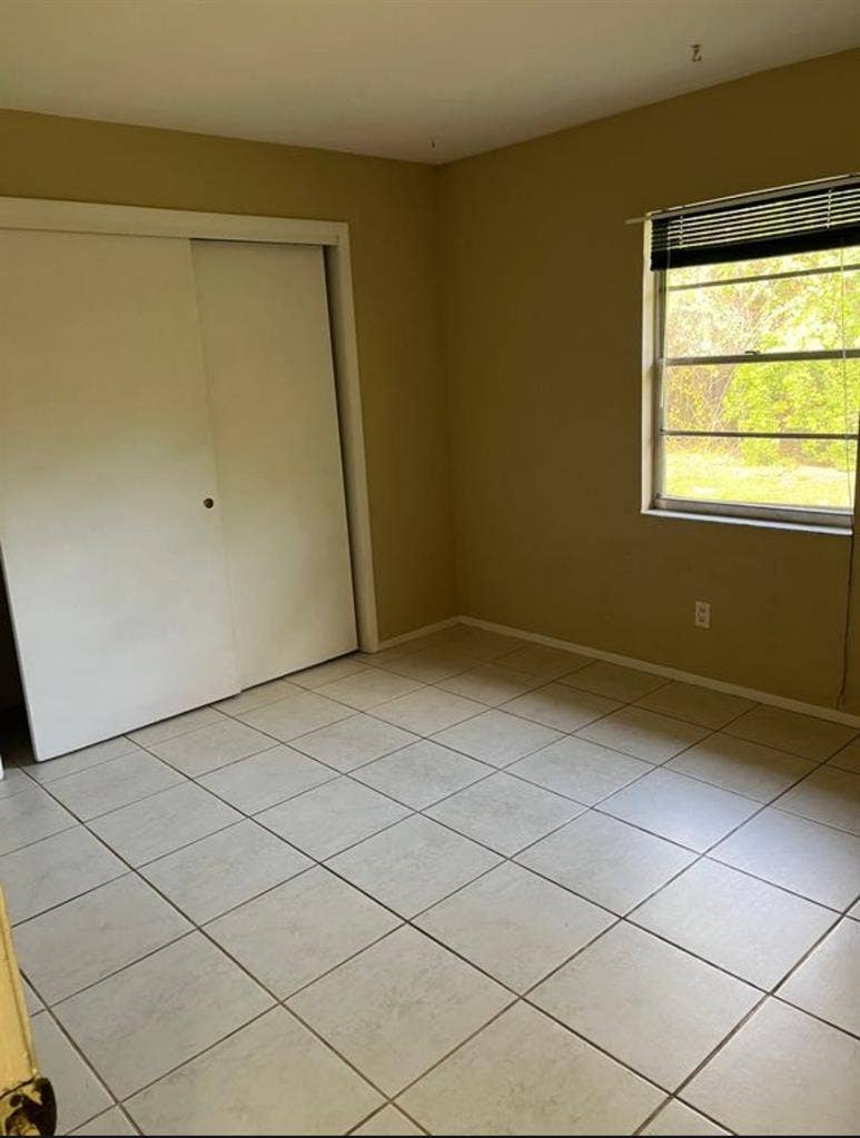 Room for rent in 2/2 apt June 1st!