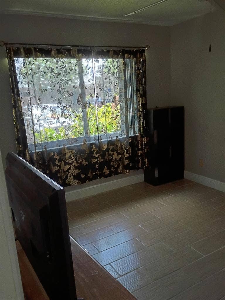Room for rent with private bathroom