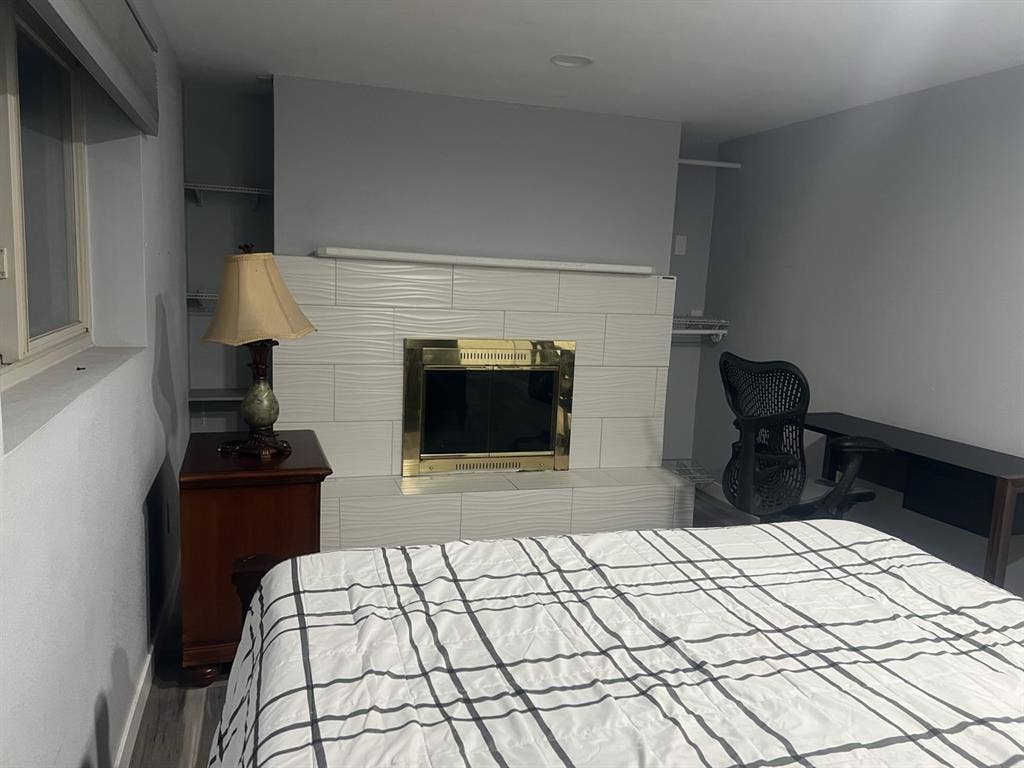 Room for rent in DTC $950- 1000