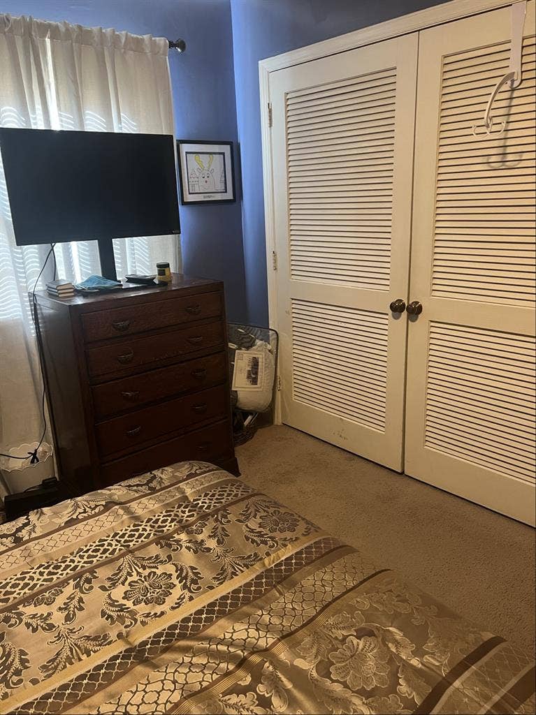 Room For Rent