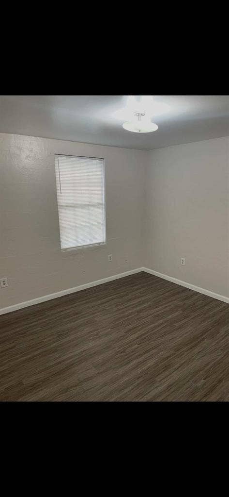 Urgently looking for roommate!