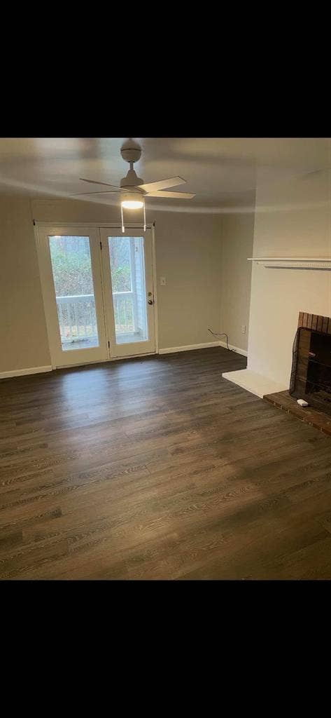 Urgently looking for roommate!