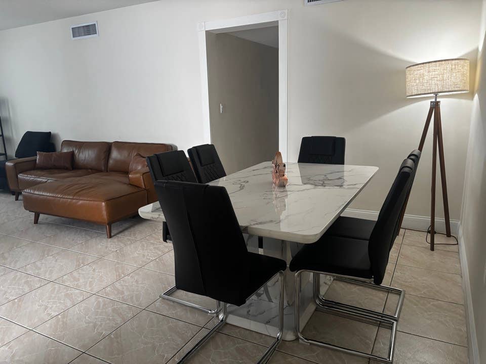 Private room and bathroom for rent