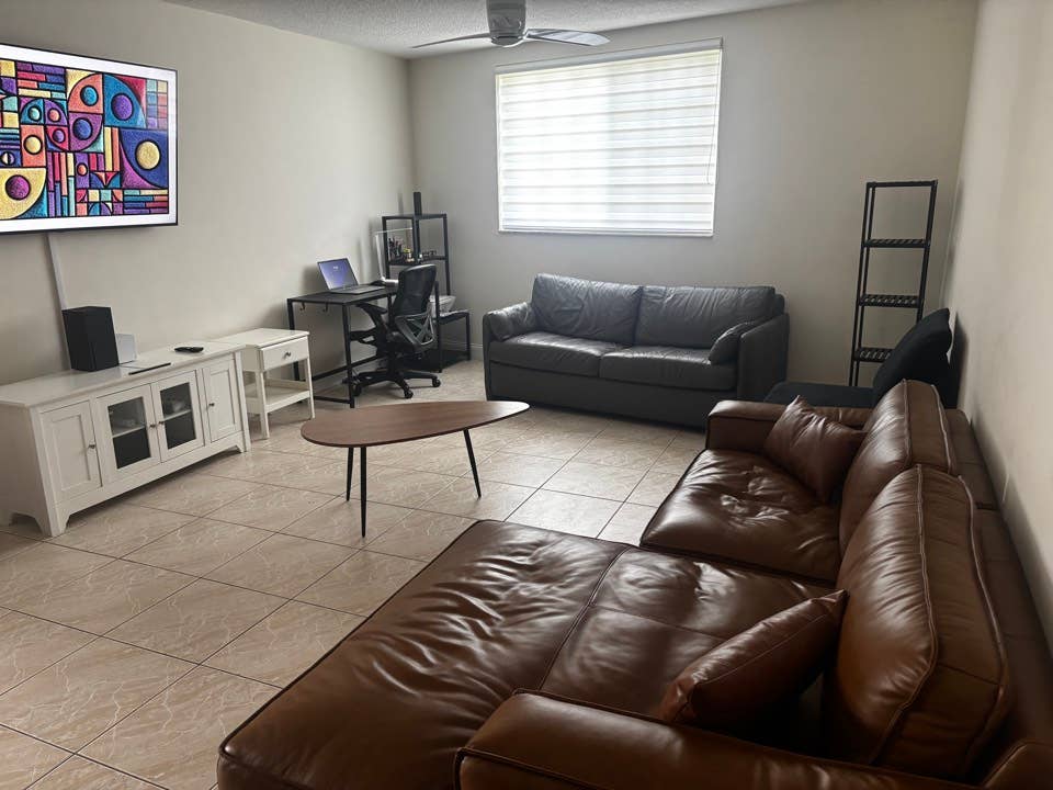 Private room and bathroom for rent