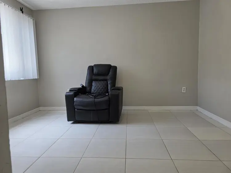 1 Bedroom shared bathroom